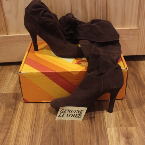 Colin Stuart High Heeled Leather Slouchy Boots - Picture 1 of 4